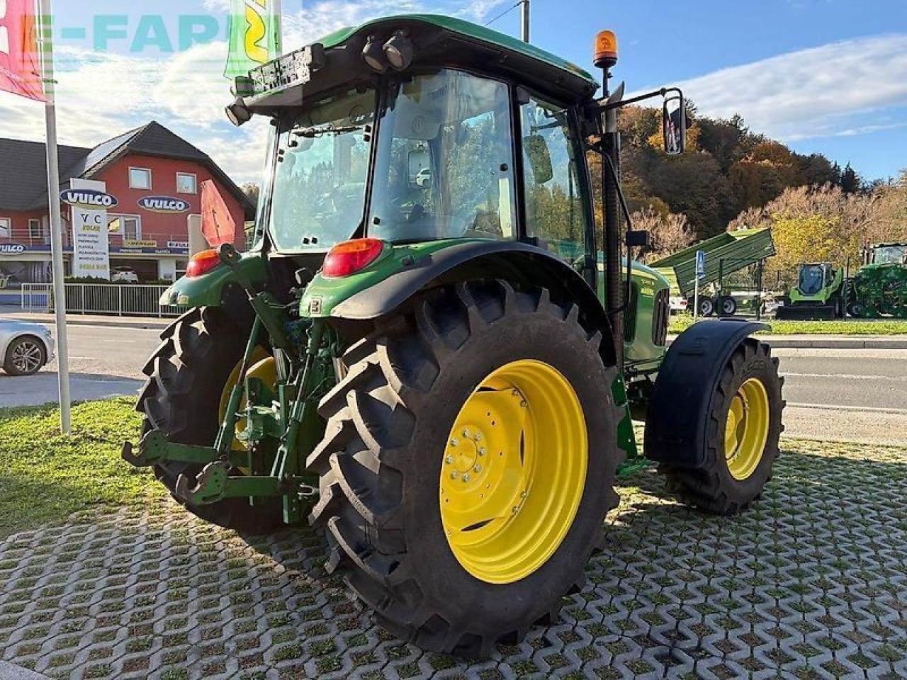 Traktor типа John Deere 5080r, Gebrauchtmaschine в GROBELNO (Фотография 5)