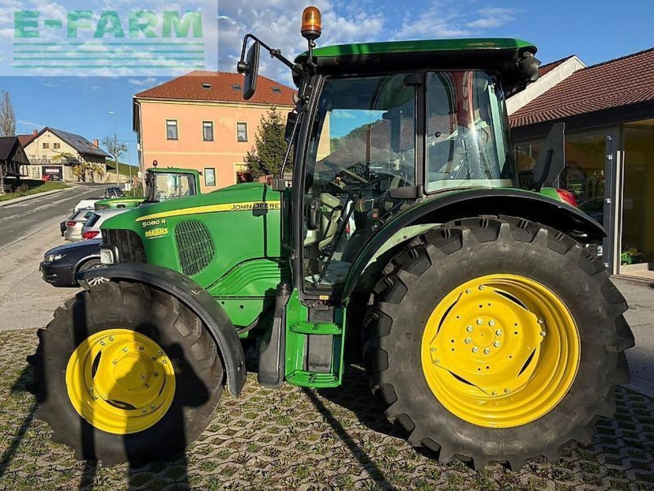Traktor типа John Deere 5080r, Gebrauchtmaschine в GROBELNO (Фотография 9)