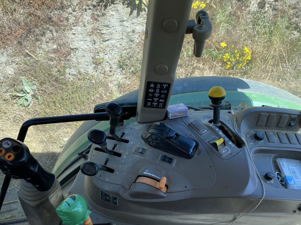 Traktor типа John Deere 5080R, Gebrauchtmaschine в SAINT FLOUR (Фотография 8)