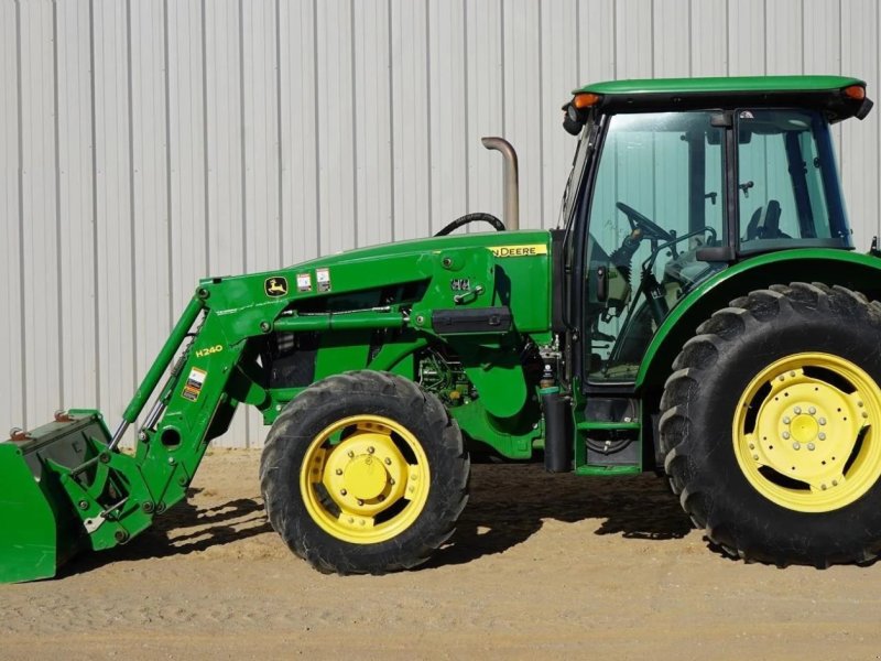 Traktor типа John Deere 5085 E, Gebrauchtmaschine в Gemeinde Laab im Walde (Фотография 1)