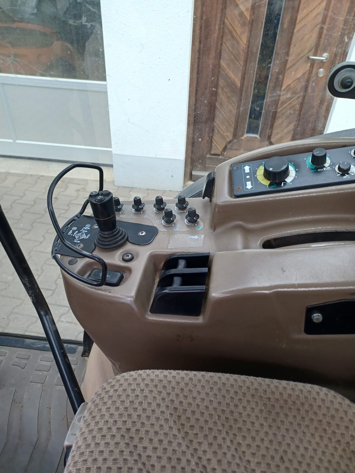 Traktor του τύπου John Deere 5085 GF, Gebrauchtmaschine σε Au/Hallertau (Φωτογραφία 6)