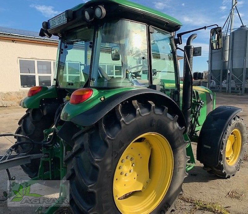 Traktor типа John Deere 5085M, Gebrauchtmaschine в Märkische Heide (Фотография 10)