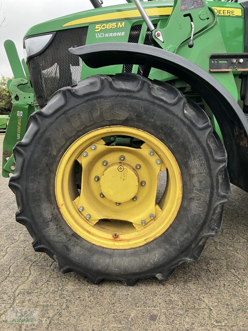 Traktor от тип John Deere 5085M, Gebrauchtmaschine в Spelle (Снимка 8)