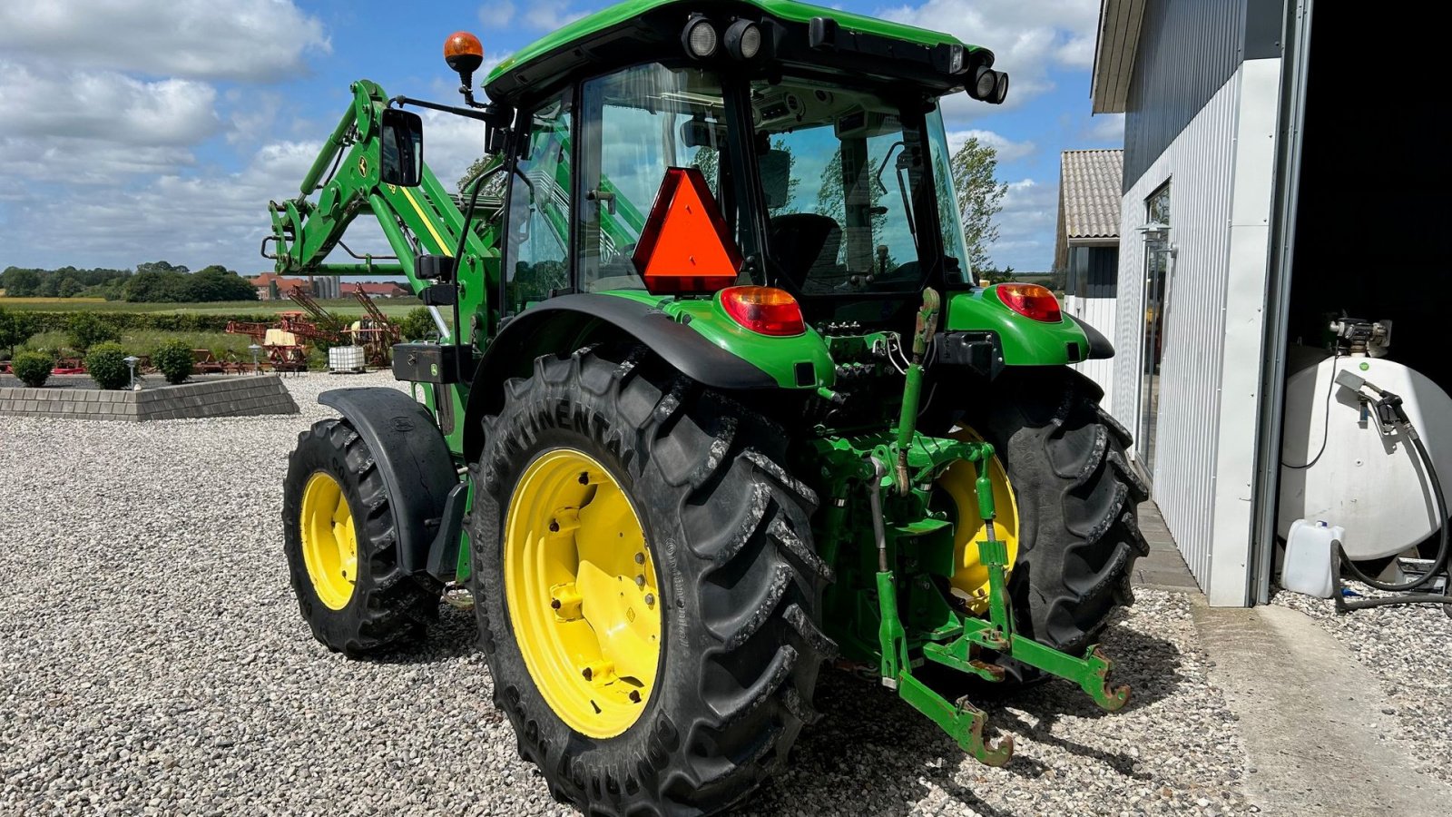 Traktor of the type John Deere 5090 M med John Deere 583 Frontlæsser, Gebrauchtmaschine in Thorsø (Picture 9)