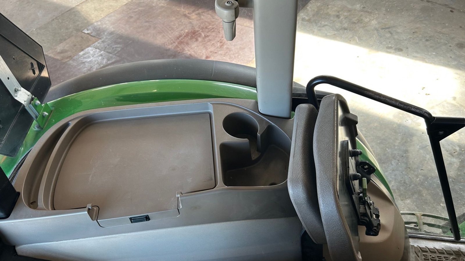 Traktor типа John Deere 5090 M med John Deere 583 Frontlæsser, Gebrauchtmaschine в Thorsø (Фотография 24)