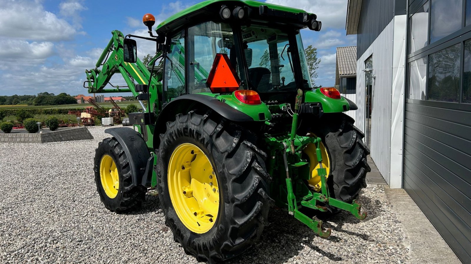 Traktor типа John Deere 5090 M med John Deere 583 Frontlæsser, Gebrauchtmaschine в Thorsø (Фотография 3)