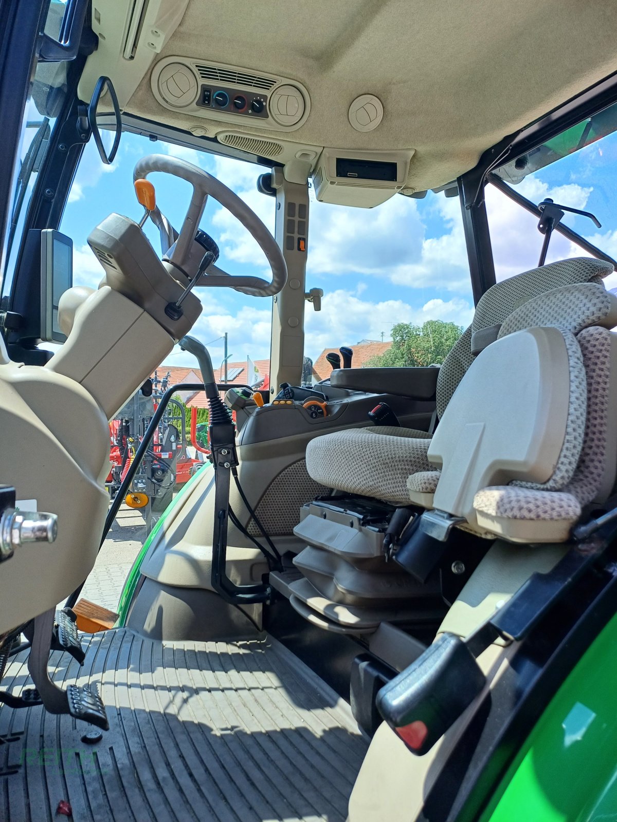 Traktor tip John Deere 5090 R, Gebrauchtmaschine in Wolnzach (Poză 13)
