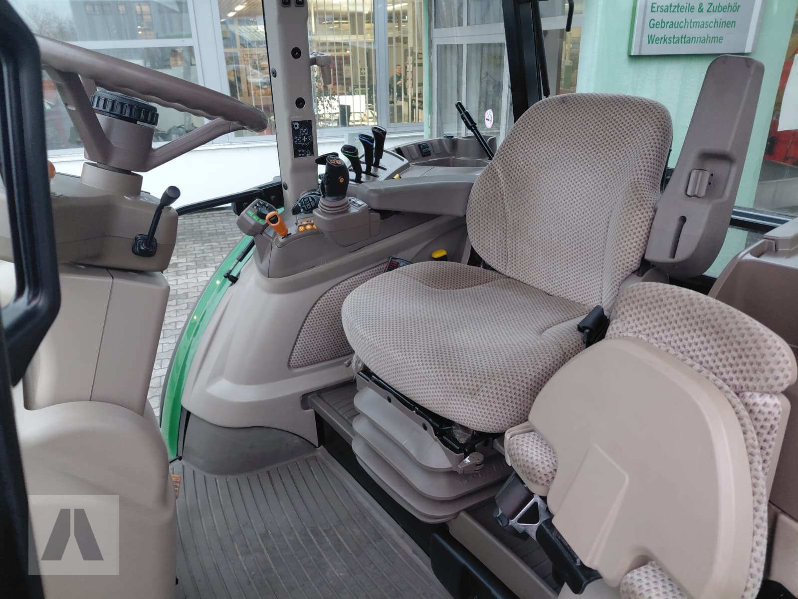 Traktor typu John Deere 5090 R, Gebrauchtmaschine v Regensburg (Obrázek 11)