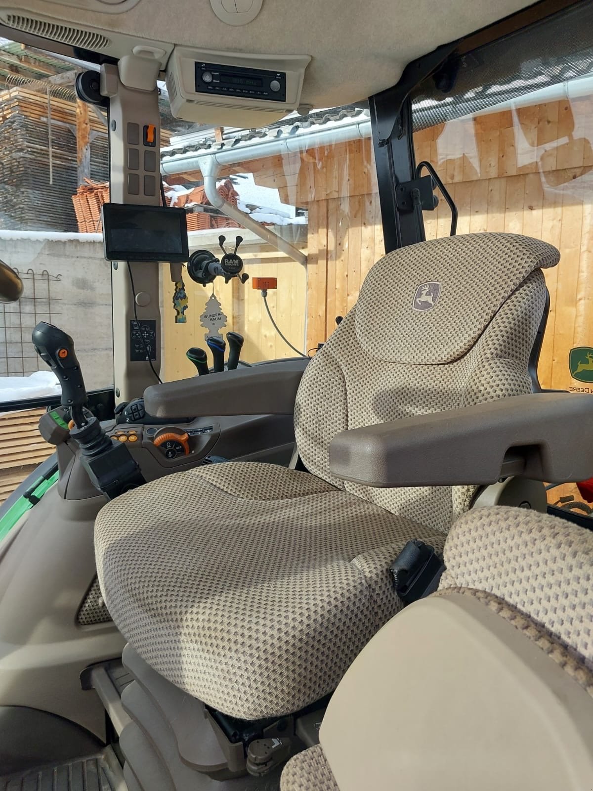 Traktor za tip John Deere 5090 R, Gebrauchtmaschine u Gschnitz (Slika 2)