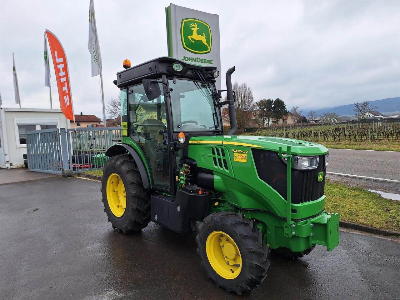 Traktor от тип John Deere 5090GV, Vorführmaschine в Niederkirchen (Снимка 1)