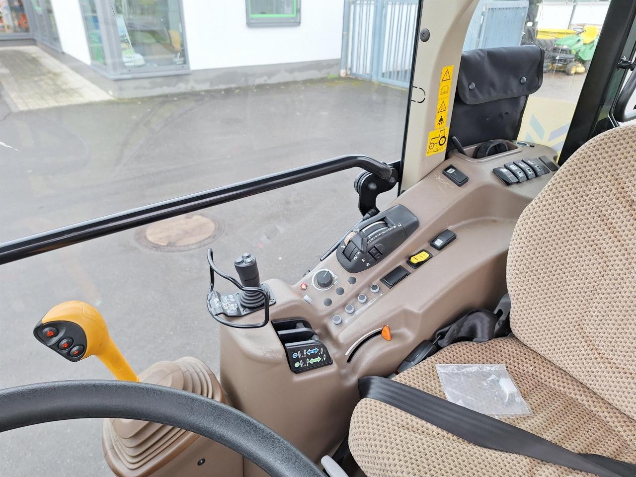 Traktor от тип John Deere 5090GV, Vorführmaschine в Niederkirchen (Снимка 15)