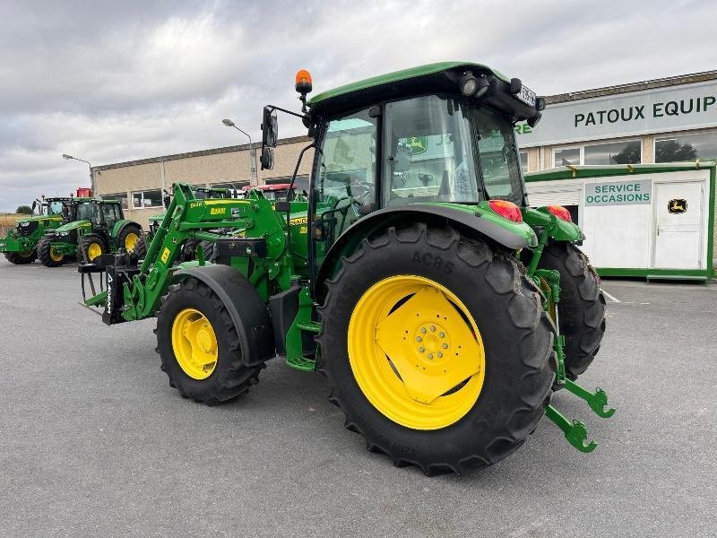 Traktor типа John Deere 5090M, Gebrauchtmaschine в Wargnies Le Grand (Фотография 7)