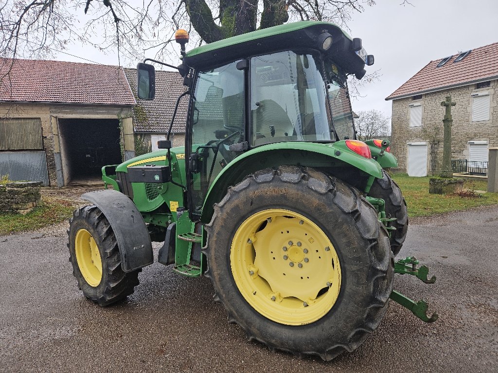 Traktor of the type John Deere 5090M, Gebrauchtmaschine in Neuilly-Crimolois (Picture 3)