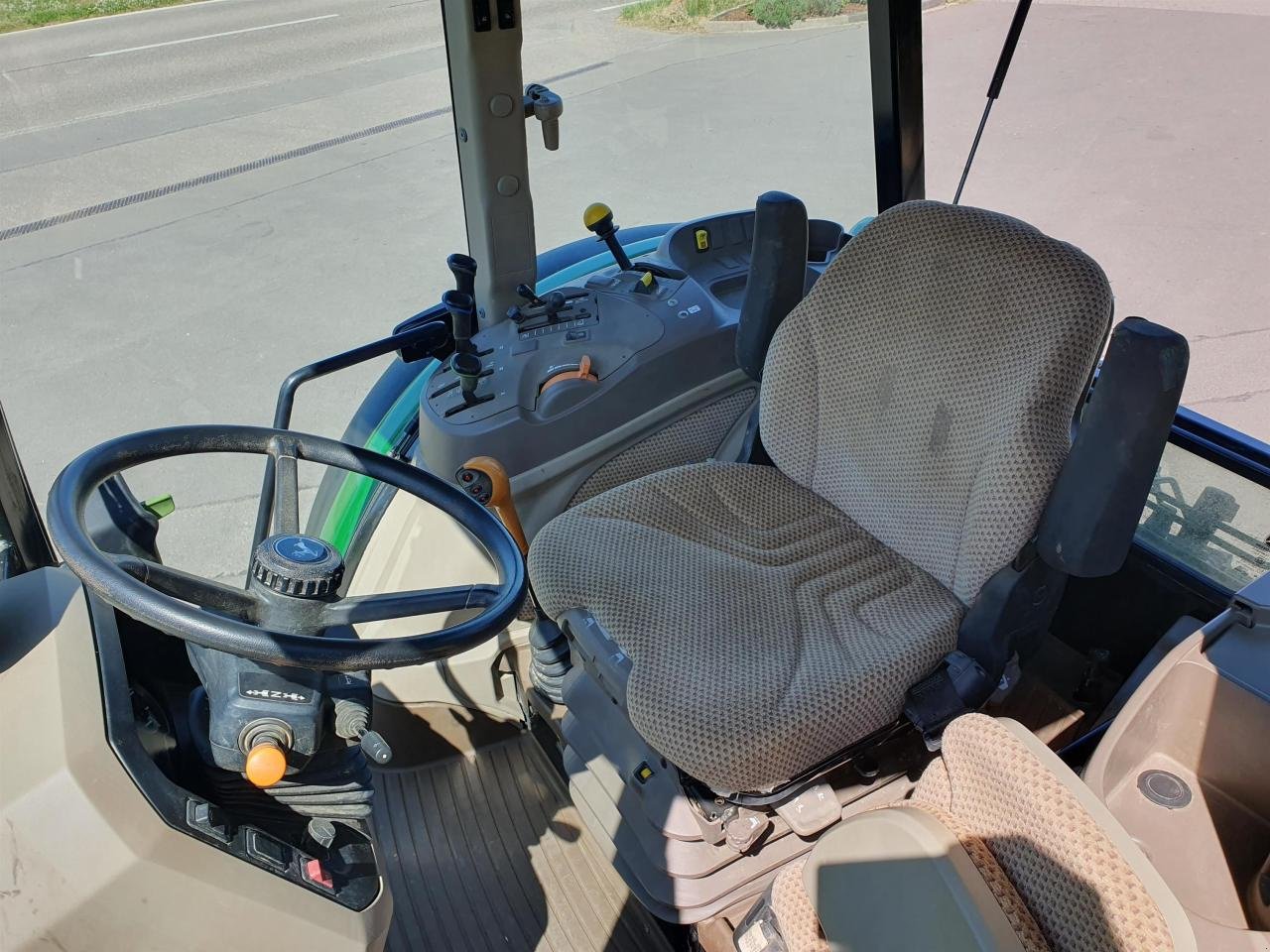 Traktor typu John Deere 5090M, Gebrauchtmaschine v Niederkirchen (Obrázok 5)