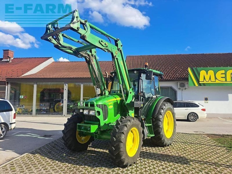 John Deere 5090r, Gebrauchtmaschine, Baujahr: 2009, Betriebsstunden / Hektar: 9235, Betriebsstunden: 9235 Stunden (Bild 1) Traktor des Typs John Deere 5090r, Gebrauchtmaschine in GROBELNO (Bild 1)