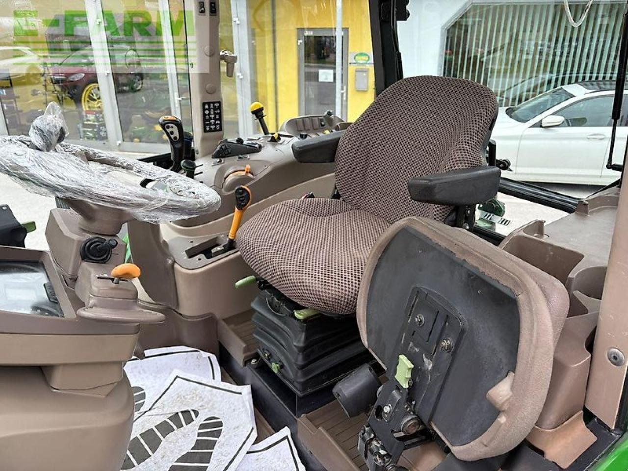 Traktor typu John Deere 5090r, Gebrauchtmaschine v GROBELNO (Obrázek 14)