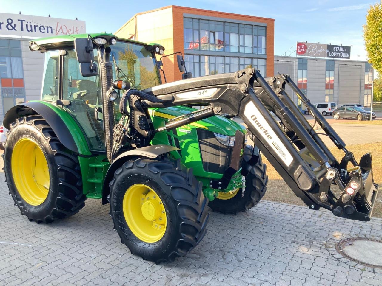 Traktor des Typs John Deere 5090R, Gebrauchtmaschine in Stuhr (Bild 2)