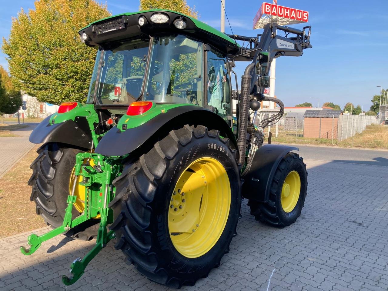 Traktor des Typs John Deere 5090R, Gebrauchtmaschine in Stuhr (Bild 4)
