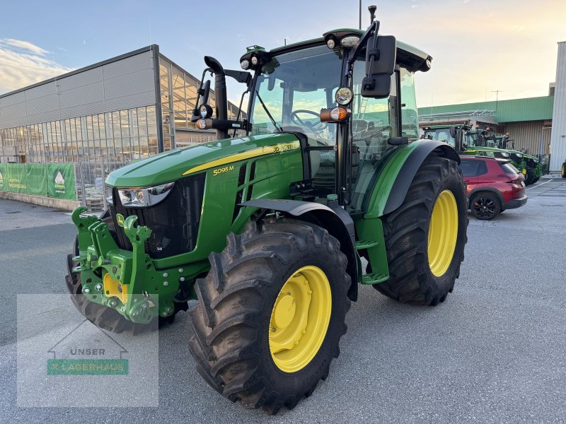 Traktor des Typs John Deere 5095 M, Neumaschine in Hartberg (Bild 1)