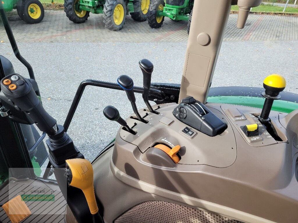 Traktor typu John Deere 5100 M, Neumaschine v Gleisdorf (Obrázek 11)