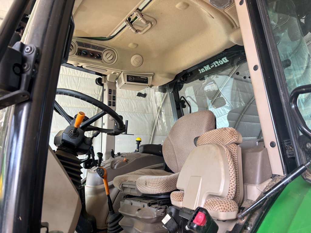 Traktor of the type John Deere 5100 M, Gebrauchtmaschine in UZERCHE (Picture 7)