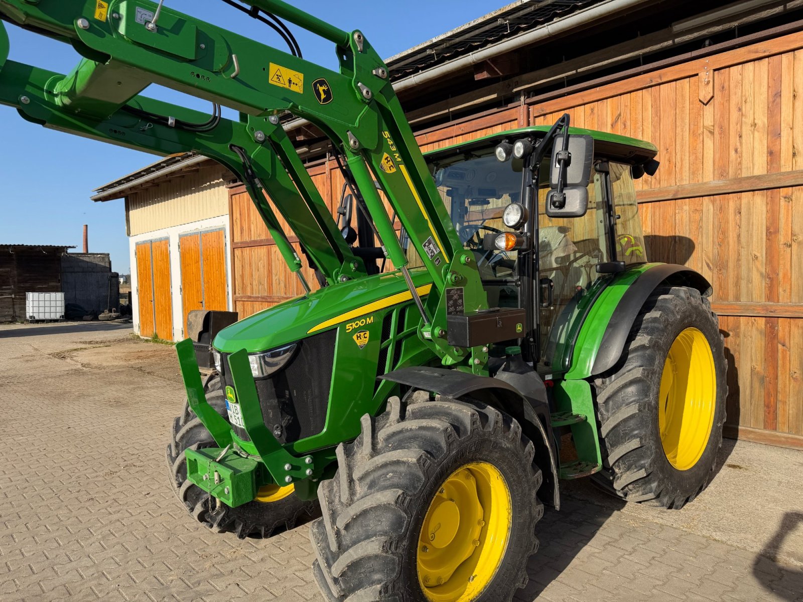 Traktor typu John Deere 5100 M, Gebrauchtmaschine w 84178 Kröning (Zdjęcie 2)