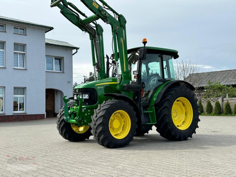 Traktor типа John Deere 5100 R, Gebrauchtmaschine в Eberschwang
