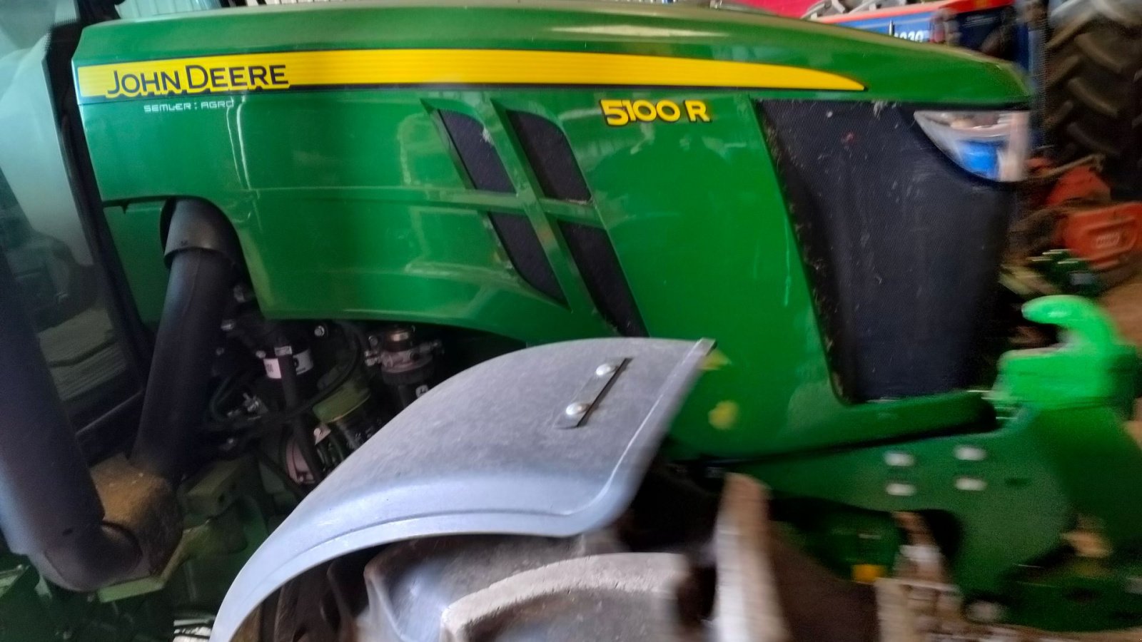 Traktor tipa John Deere 5100 R, Gebrauchtmaschine u Egtved (Slika 3)