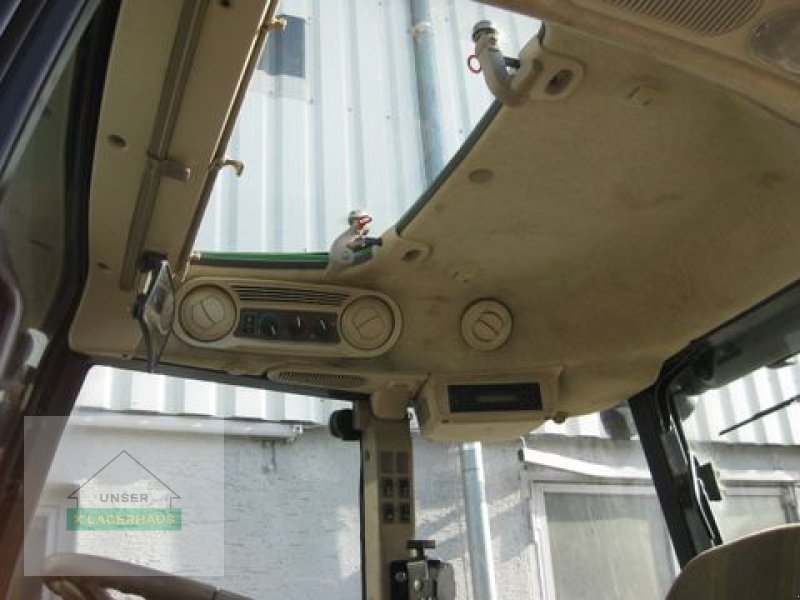 Traktor типа John Deere 5100 R, Gebrauchtmaschine в Ottensheim (Фотография 16)