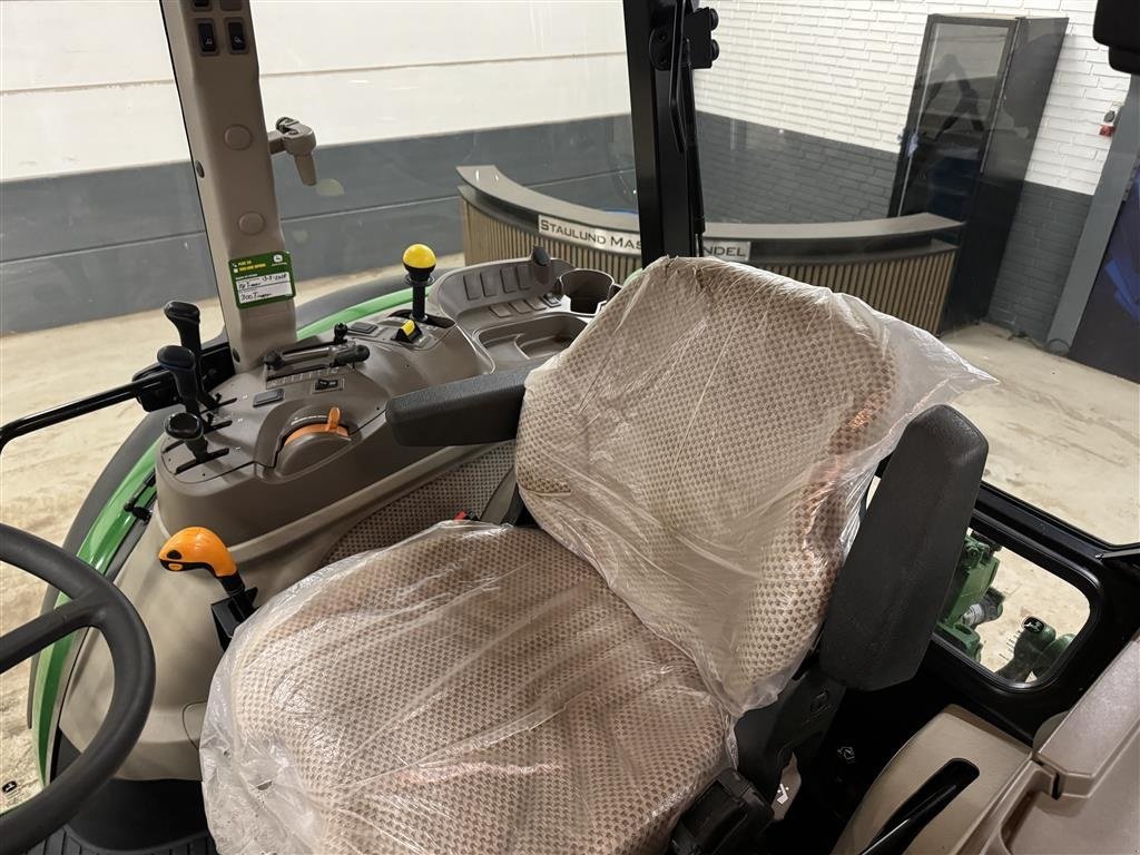 Traktor Türe ait John Deere 5100M Kun 215 timer..!!!!!!!!, Gebrauchtmaschine içinde Haderup (resim 22)