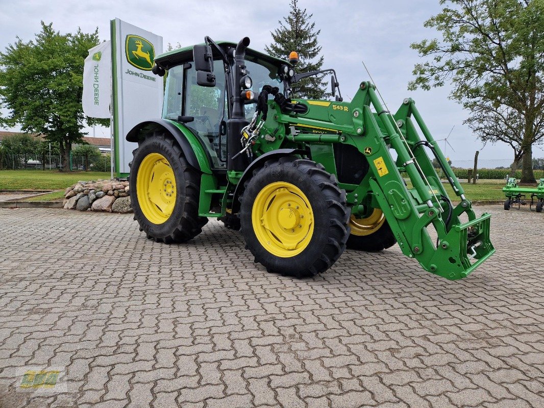 Traktor van het type John Deere 5100M mit 543R Frontlader, Gebrauchtmaschine in Schenkenberg (Foto 5)