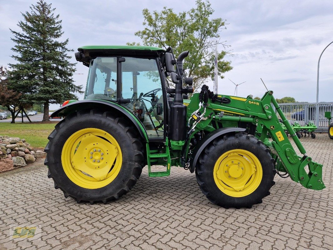 Traktor van het type John Deere 5100M mit 543R Frontlader, Gebrauchtmaschine in Schenkenberg (Foto 10)