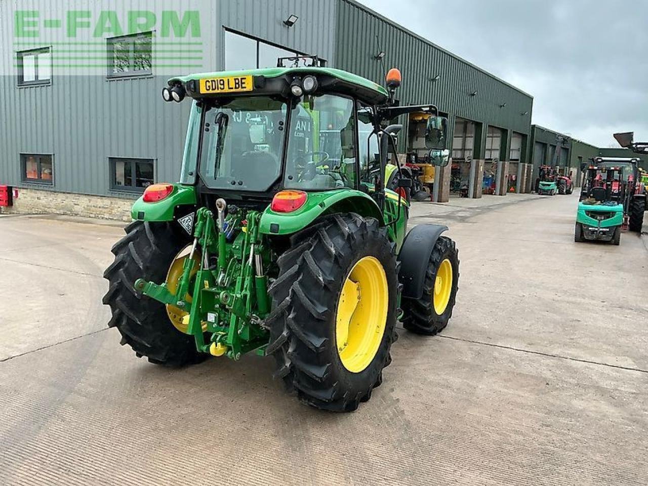 Traktor of the type John Deere 5100m tractor (st25722), Gebrauchtmaschine in SHAFTESBURY (Picture 9)