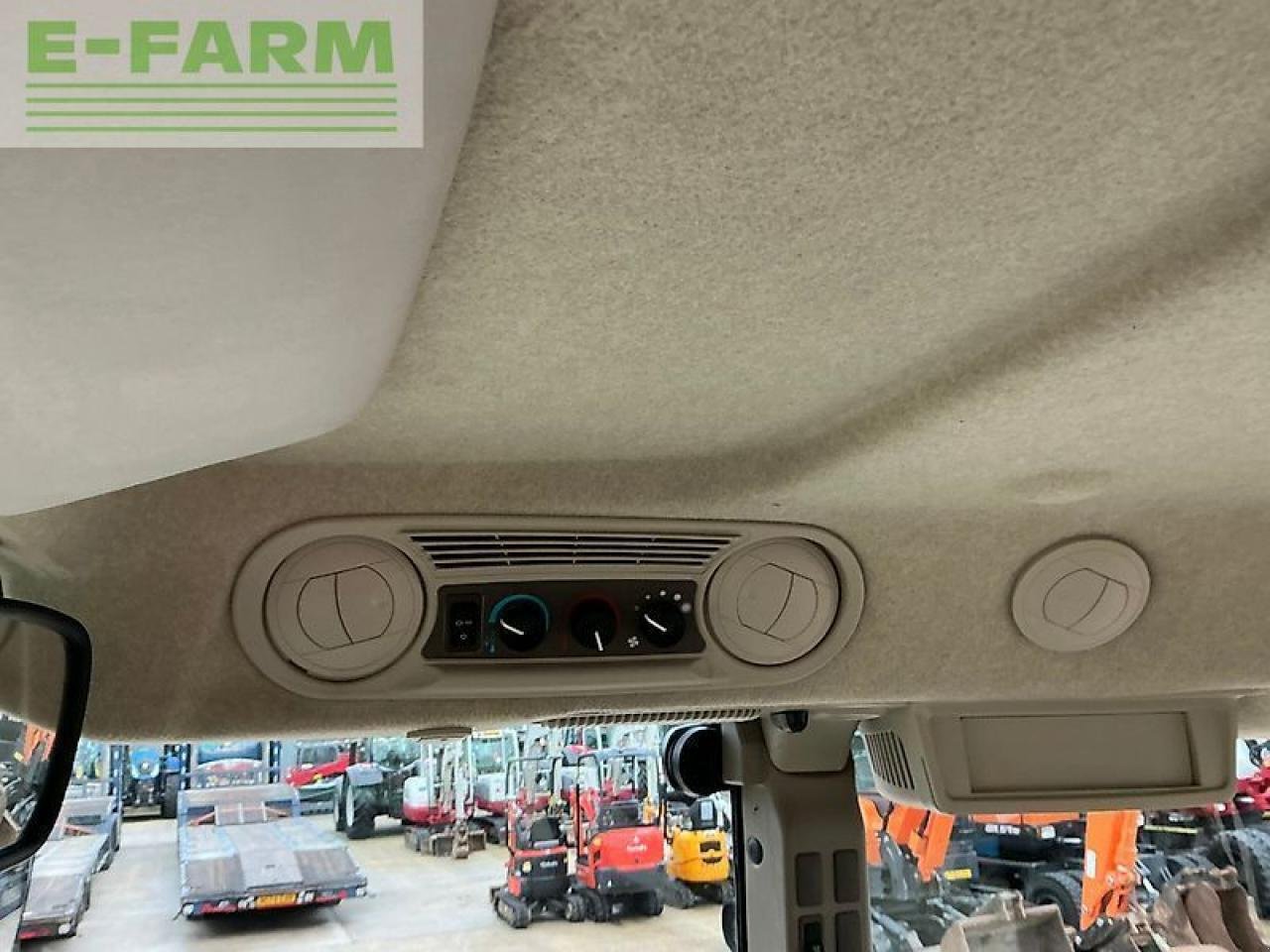 Traktor of the type John Deere 5100m tractor (st25722), Gebrauchtmaschine in SHAFTESBURY (Picture 20)