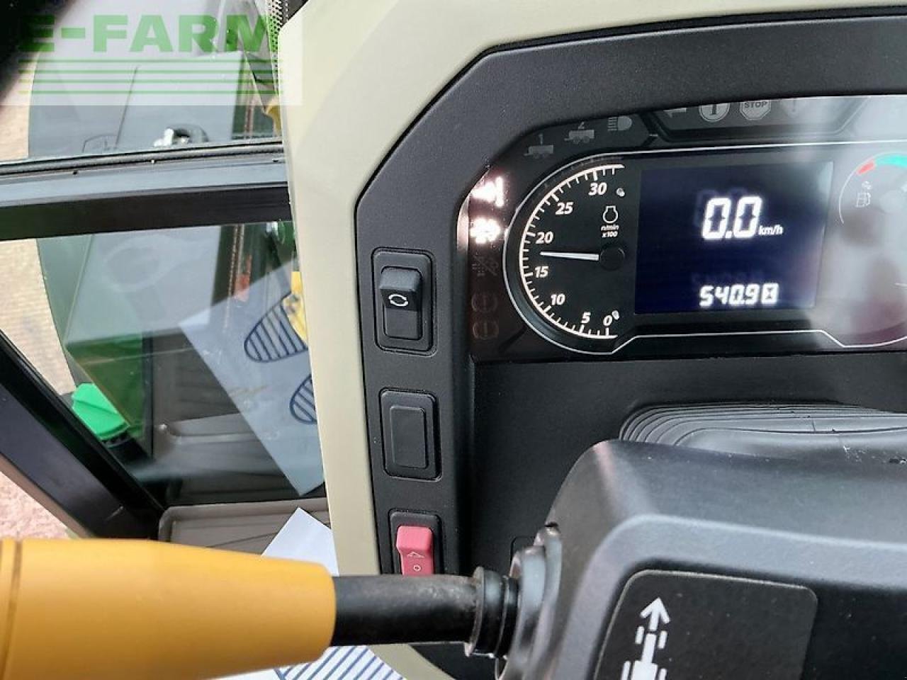 Traktor of the type John Deere 5100m tractor (st25722), Gebrauchtmaschine in SHAFTESBURY (Picture 21)