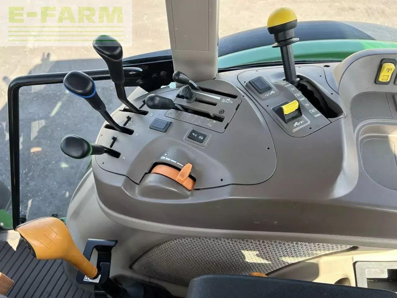 Traktor des Typs John Deere 5100m, Gebrauchtmaschine in RANDERS SV (Bild 7)