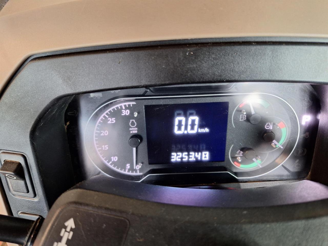 Traktor del tipo John Deere 5100M, Gebrauchtmaschine In Zweibrücken (Immagine 3)