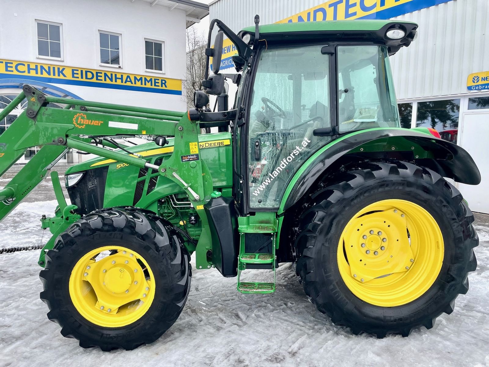 Traktor Türe ait John Deere 5100R, Gebrauchtmaschine içinde Burgkirchen (resim 4)