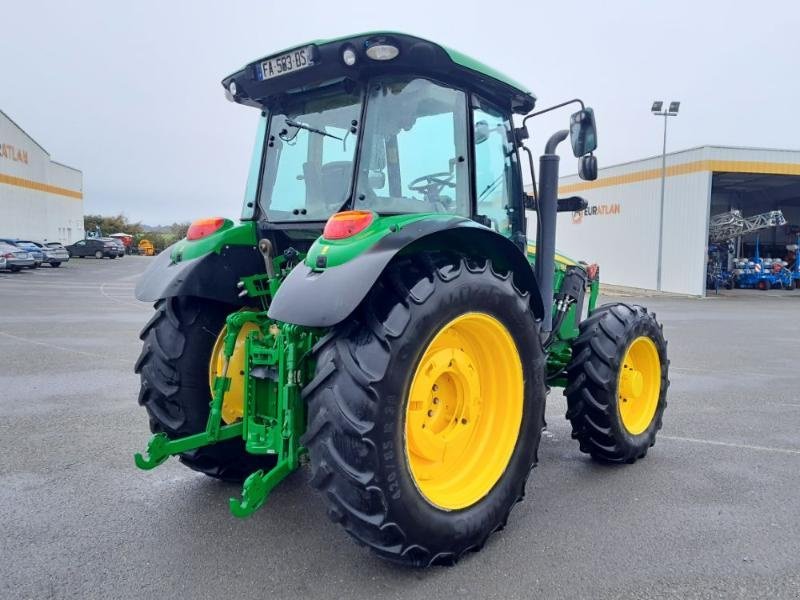 Traktor типа John Deere 5100R, Gebrauchtmaschine в ANTIGNY (Фотография 5)