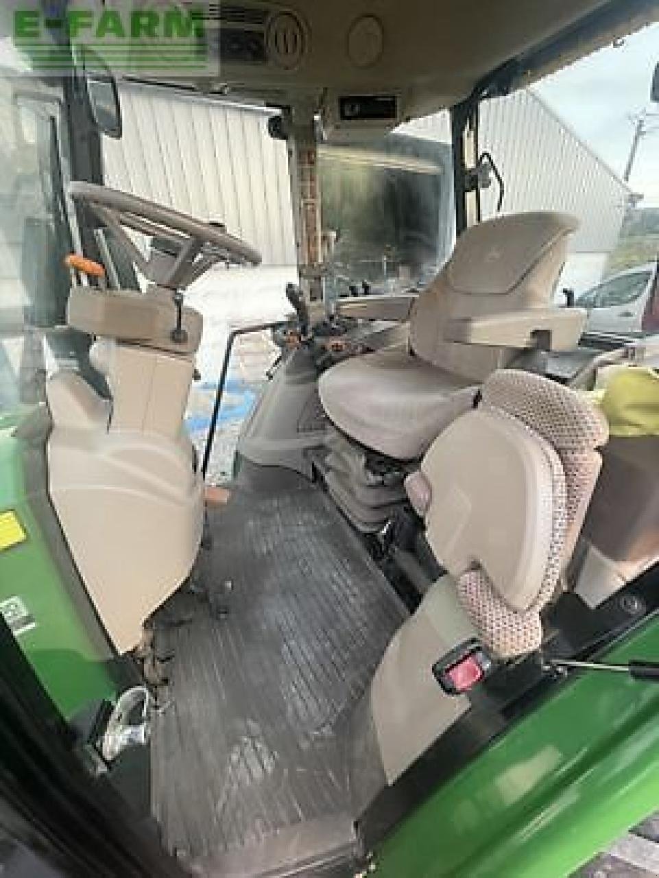 Traktor of the type John Deere 5100r, Gebrauchtmaschine in MONFERRAN (Picture 8)