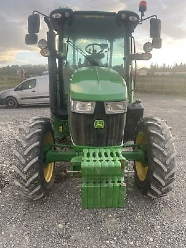 Traktor typu John Deere 5100R, Gebrauchtmaschine v Carcassonne (Obrázek 3)