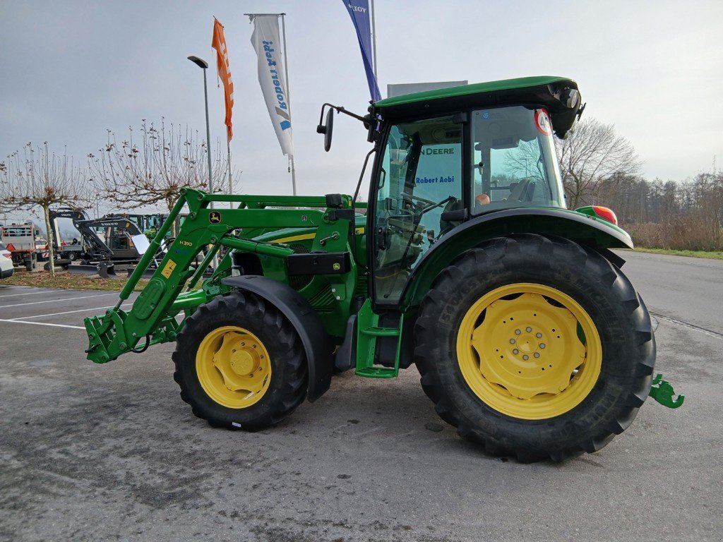 Traktor typu John Deere 5100R, Gebrauchtmaschine v Lengnau (Obrázok 2)
