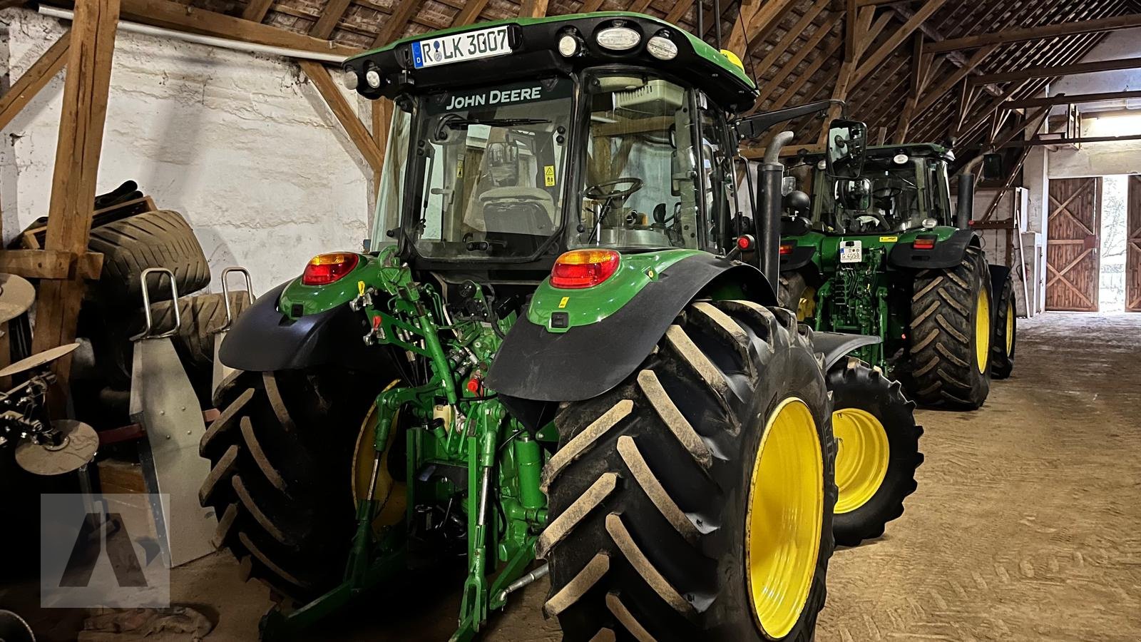 Traktor des Typs John Deere 5100R, Gebrauchtmaschine in Regensburg (Bild 5)