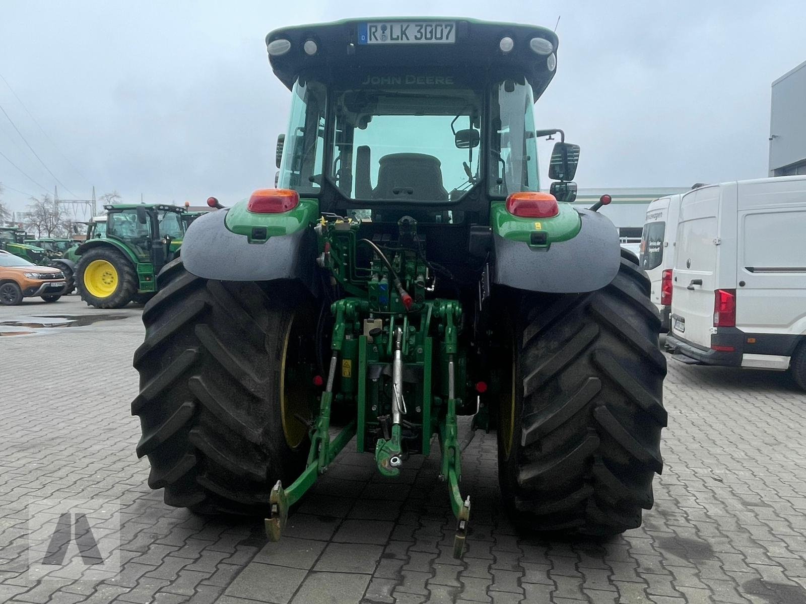 Traktor des Typs John Deere 5100R, Gebrauchtmaschine in Regensburg (Bild 7)