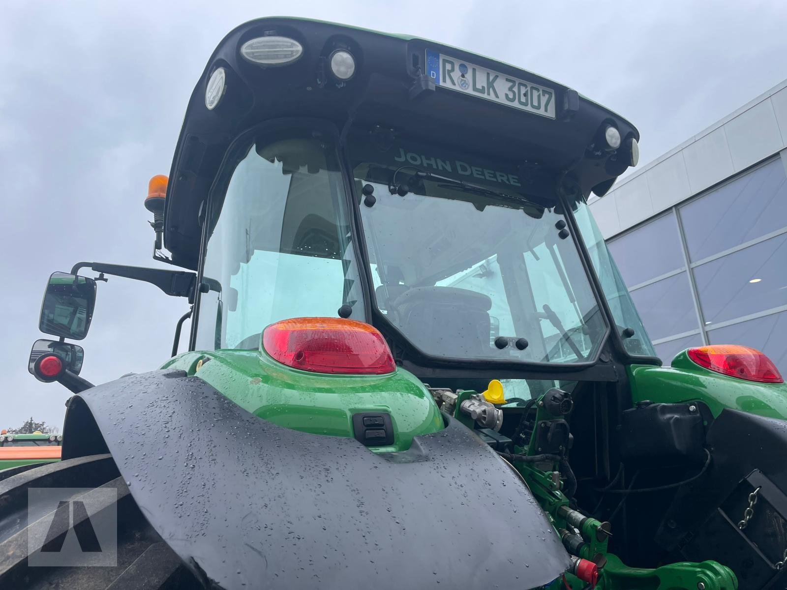 Traktor des Typs John Deere 5100R, Gebrauchtmaschine in Regensburg (Bild 9)