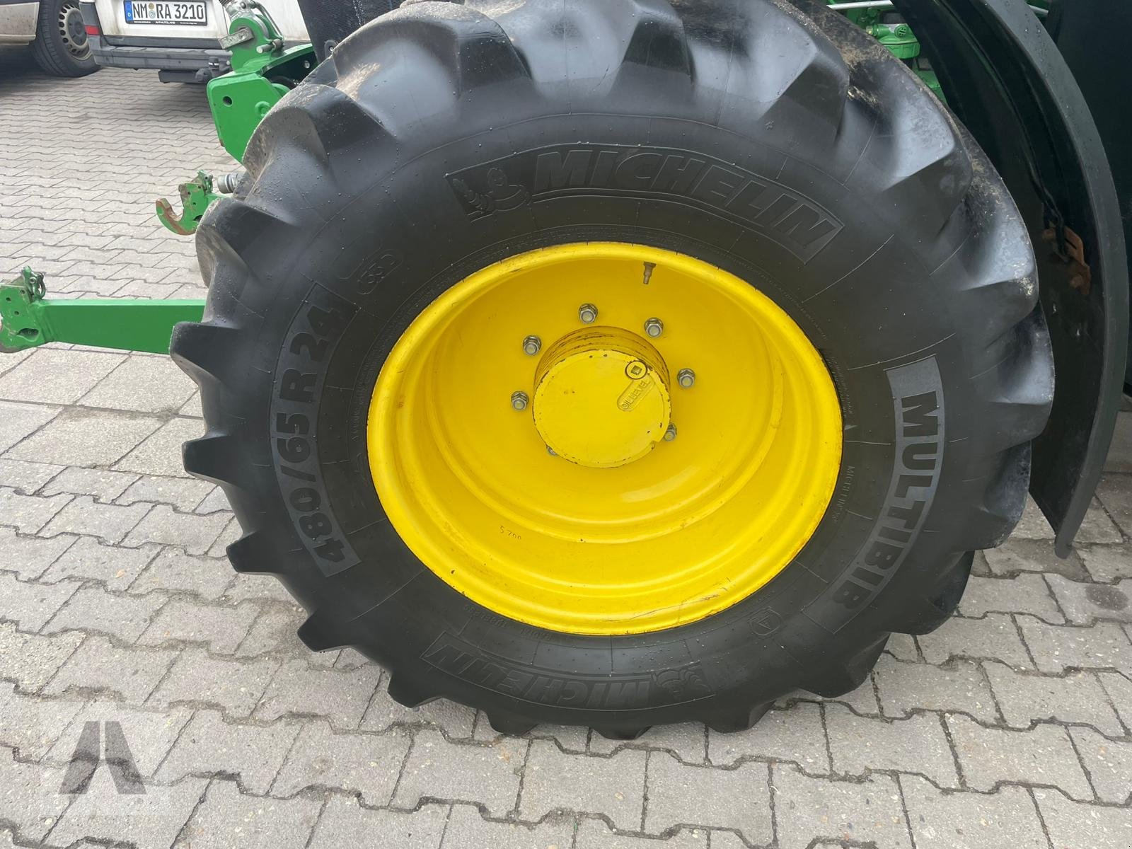 Traktor des Typs John Deere 5100R, Gebrauchtmaschine in Regensburg (Bild 10)