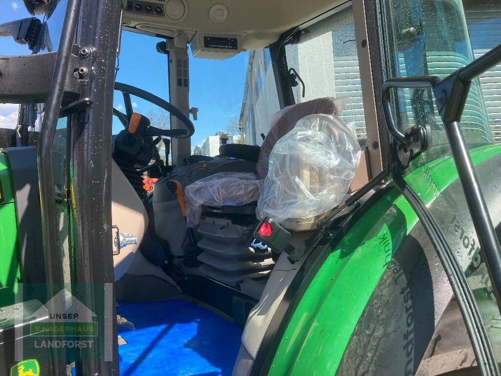 Traktor типа John Deere 5105 M, Neumaschine в Kapfenberg (Фотография 11)