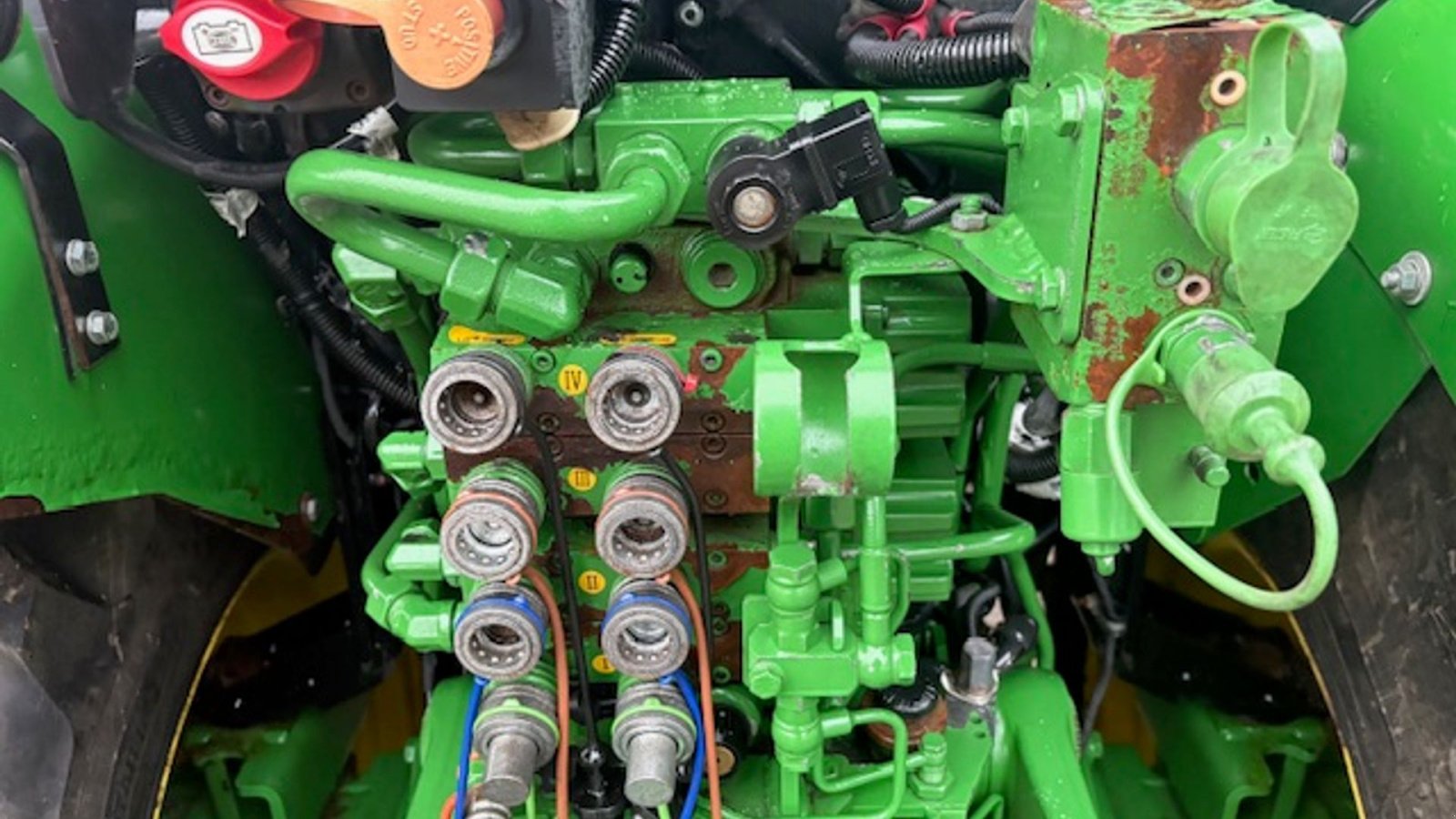 Traktor tip John Deere 5105GF FRONTLIFT. HJUL MED GRÆSDÆK MEDFØLGER, Gebrauchtmaschine in Dronninglund (Poză 17)