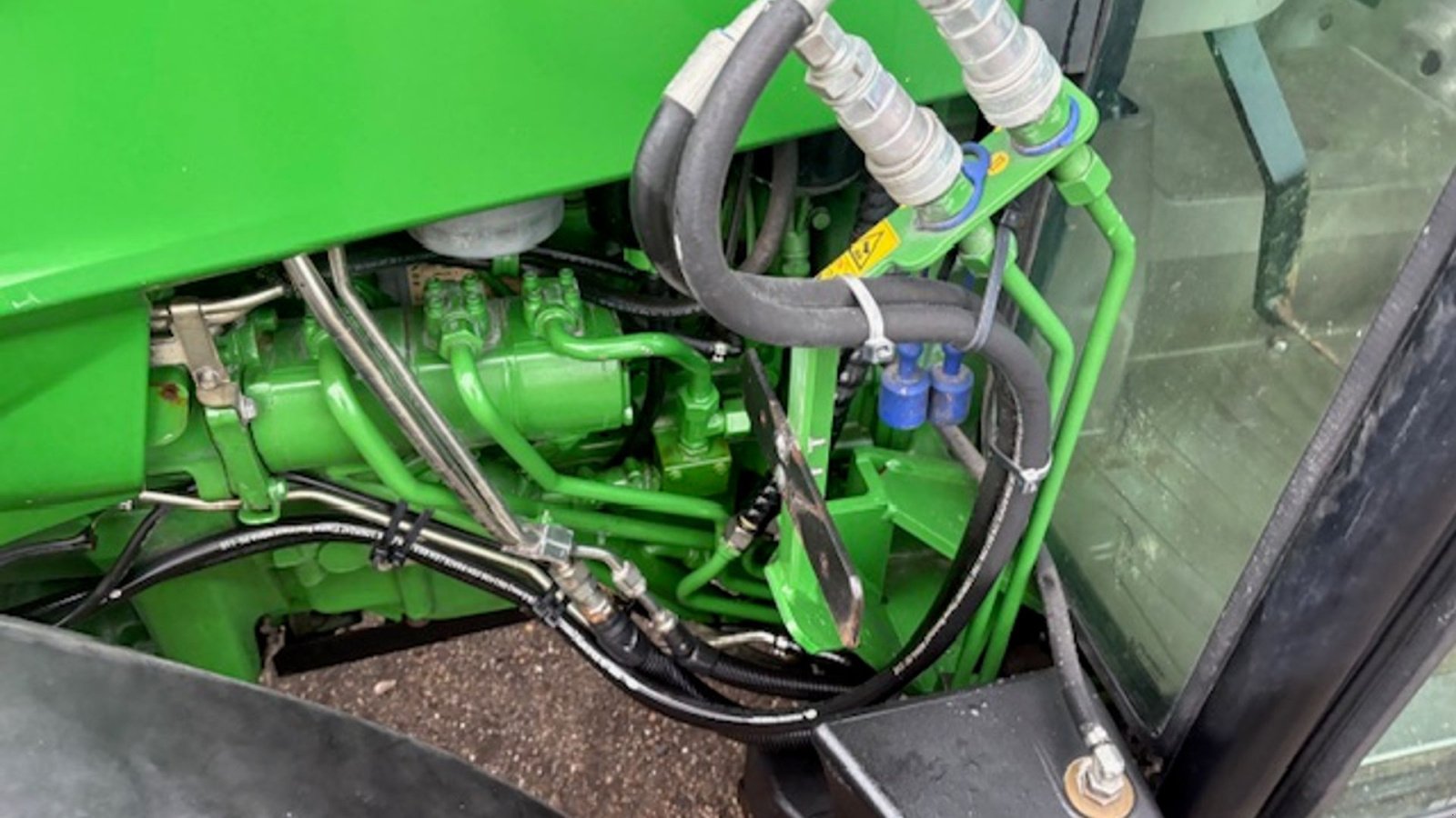 Traktor tip John Deere 5105GF FRONTLIFT. HJUL MED GRÆSDÆK MEDFØLGER, Gebrauchtmaschine in Dronninglund (Poză 15)