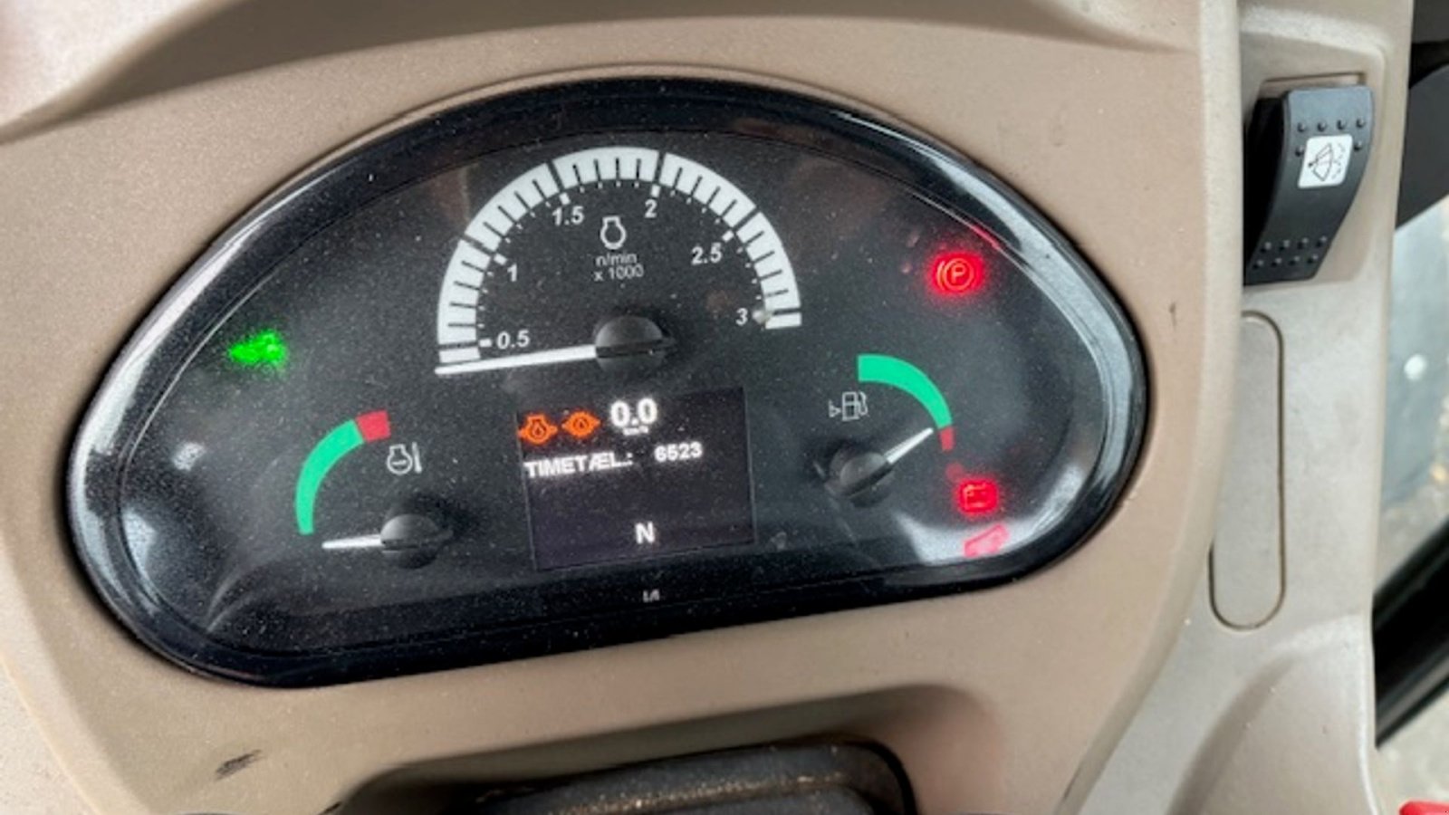 Traktor typu John Deere 5105GF FRONTLIFT. HJUL MED TRAKTORDÆK MEDFØLGER, Gebrauchtmaschine w Dronninglund (Zdjęcie 19)